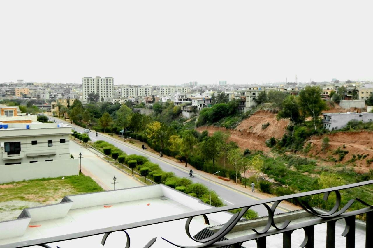 Executive Apartments In Bahria Heights Rawalpindi Buitenkant foto